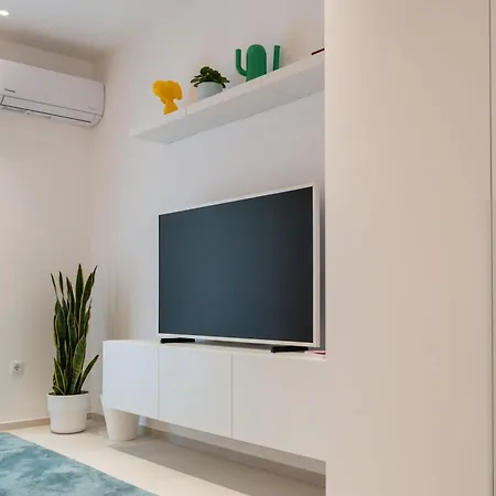 Apartment Homevision - Boutique Pop Up - Center *